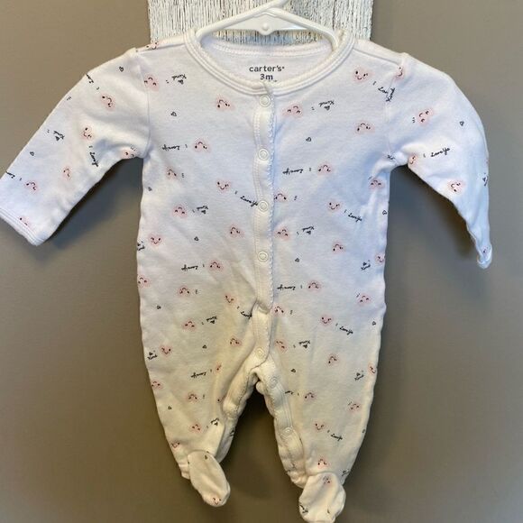 Bundle of (2) Carter’s 3 month Footies - Picture 4 of 6